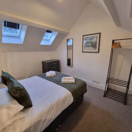 Well By Cliftonvalley Бристоль