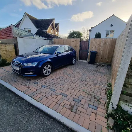 Well By Cliftonvalley