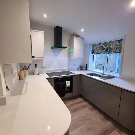 Well By Cliftonvalley ブリストル